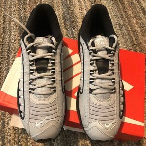 Brand new Nike tail wind IV